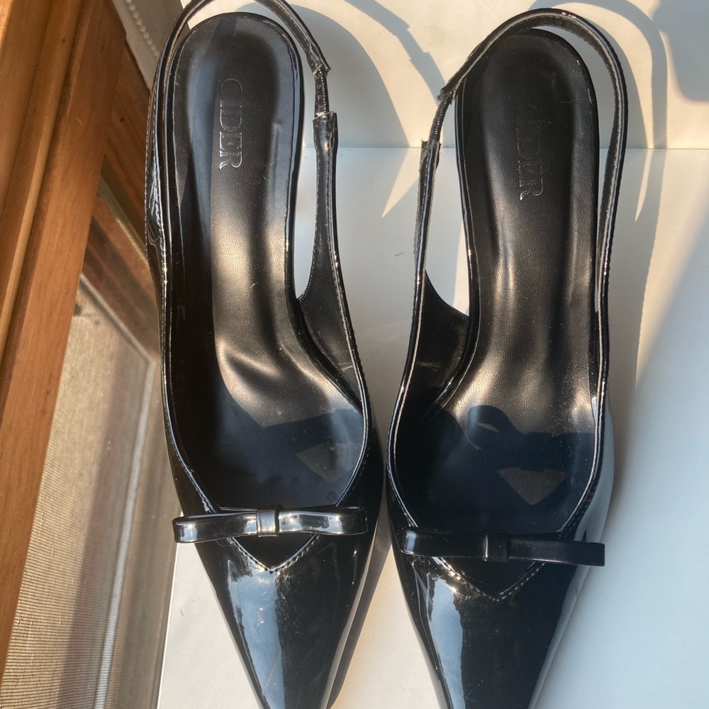 Cider Glossy Black Slingback Heels